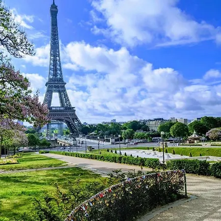 Appartamento Guestready - Apt Near Eiffel Tower Champs Elysees 16